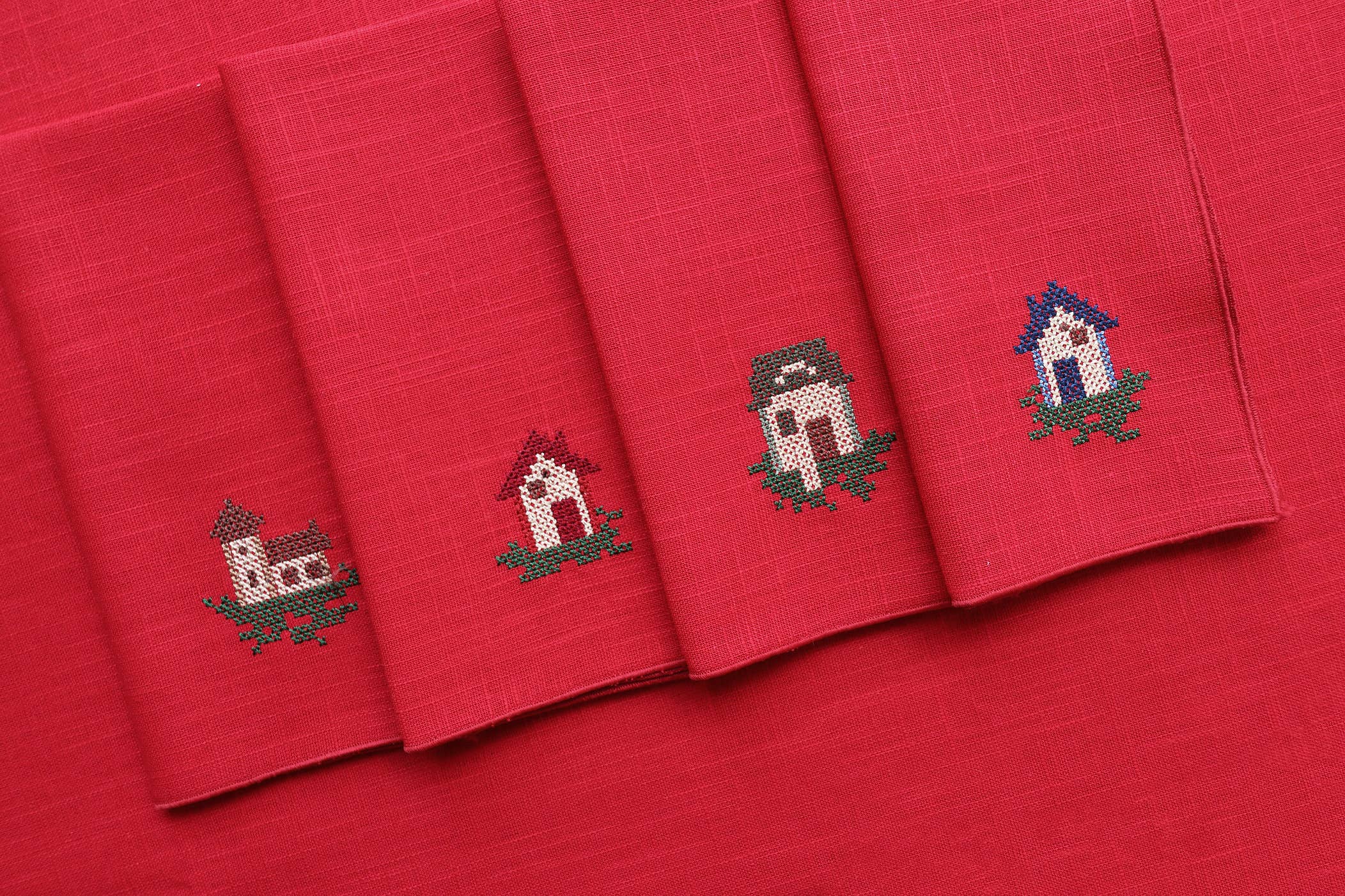 Set of 4 Chalet Napkins, Red