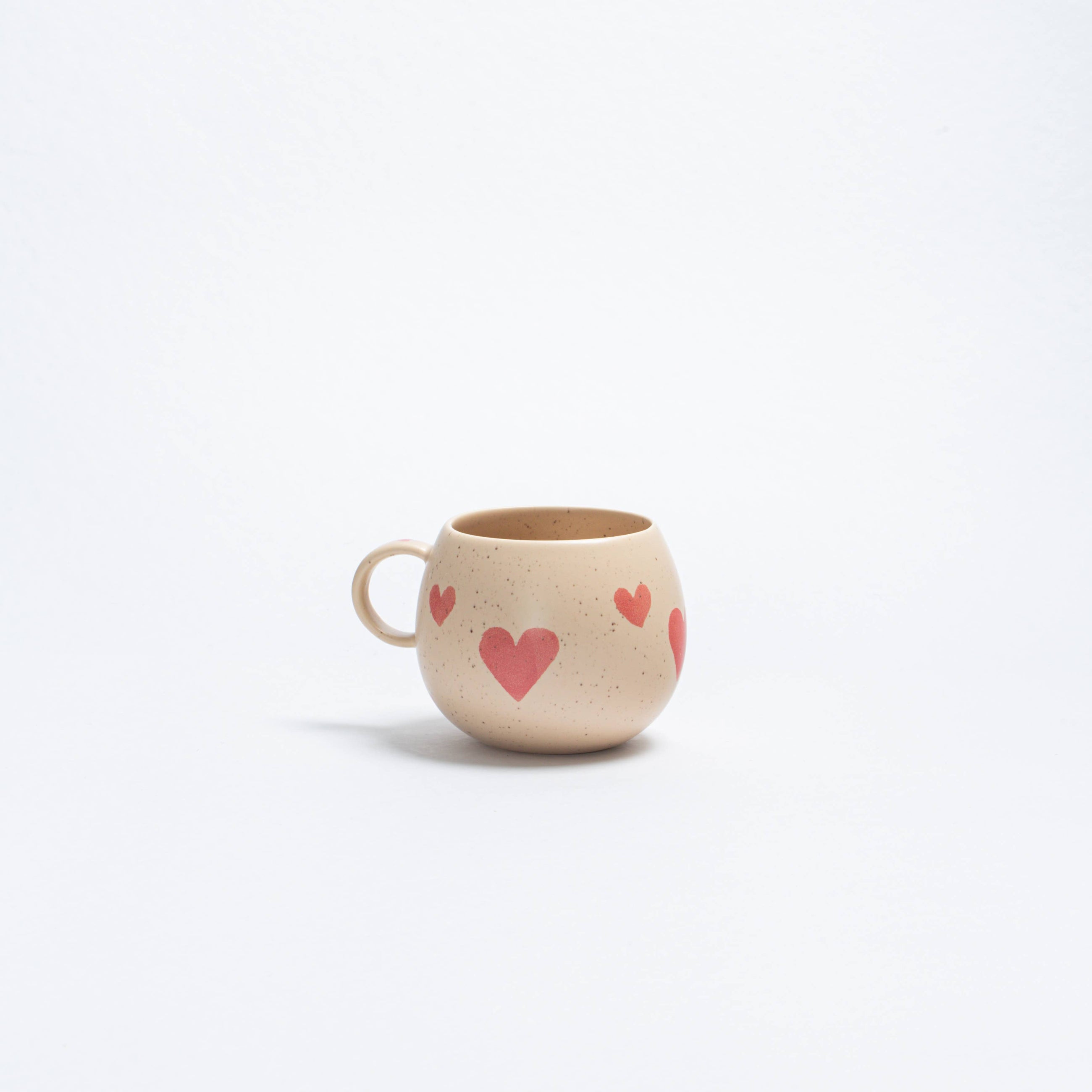 Cozy Hearts Ball Mug, 500ml Limited Edition