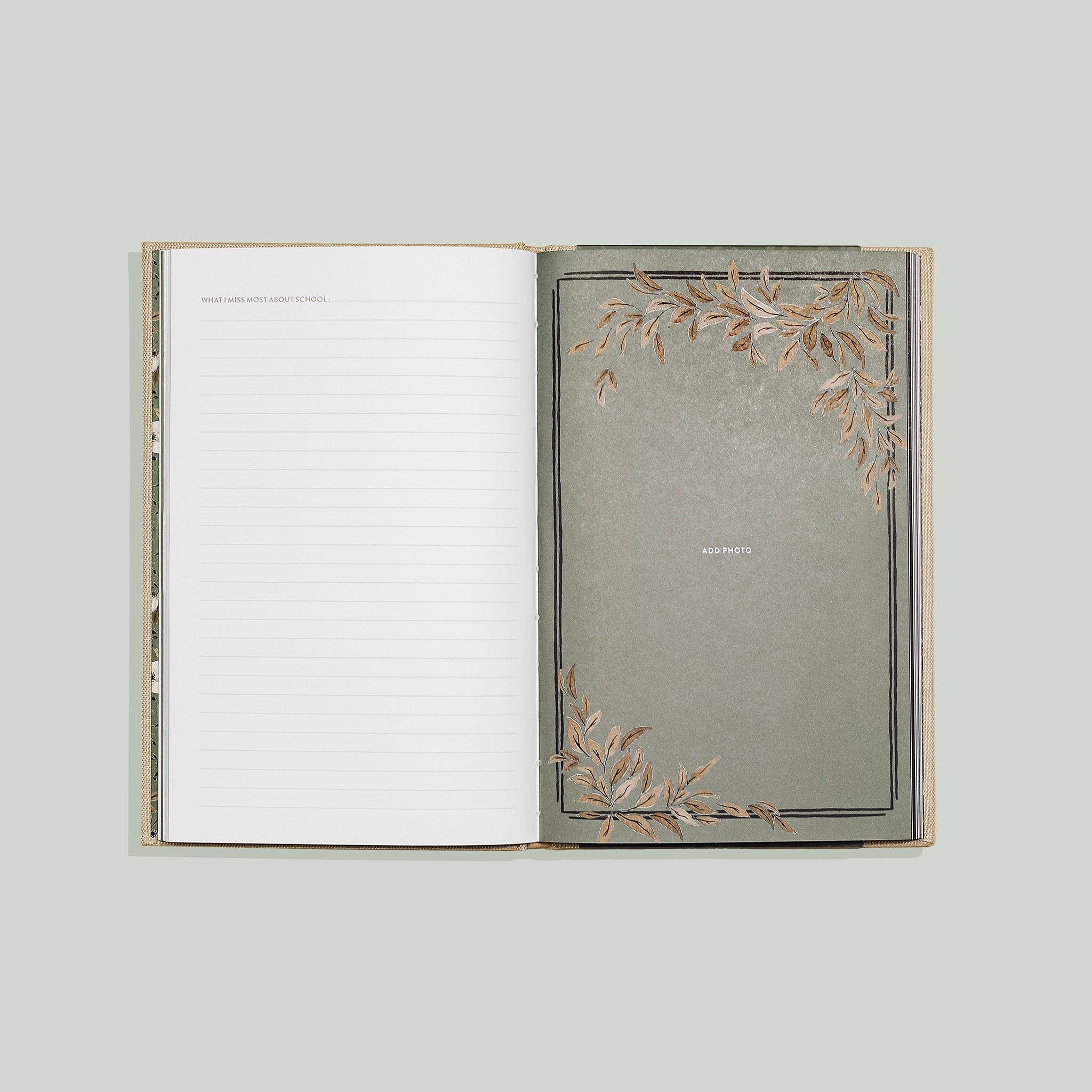 Grandma's Story: A Memory & Keepsake Journal
