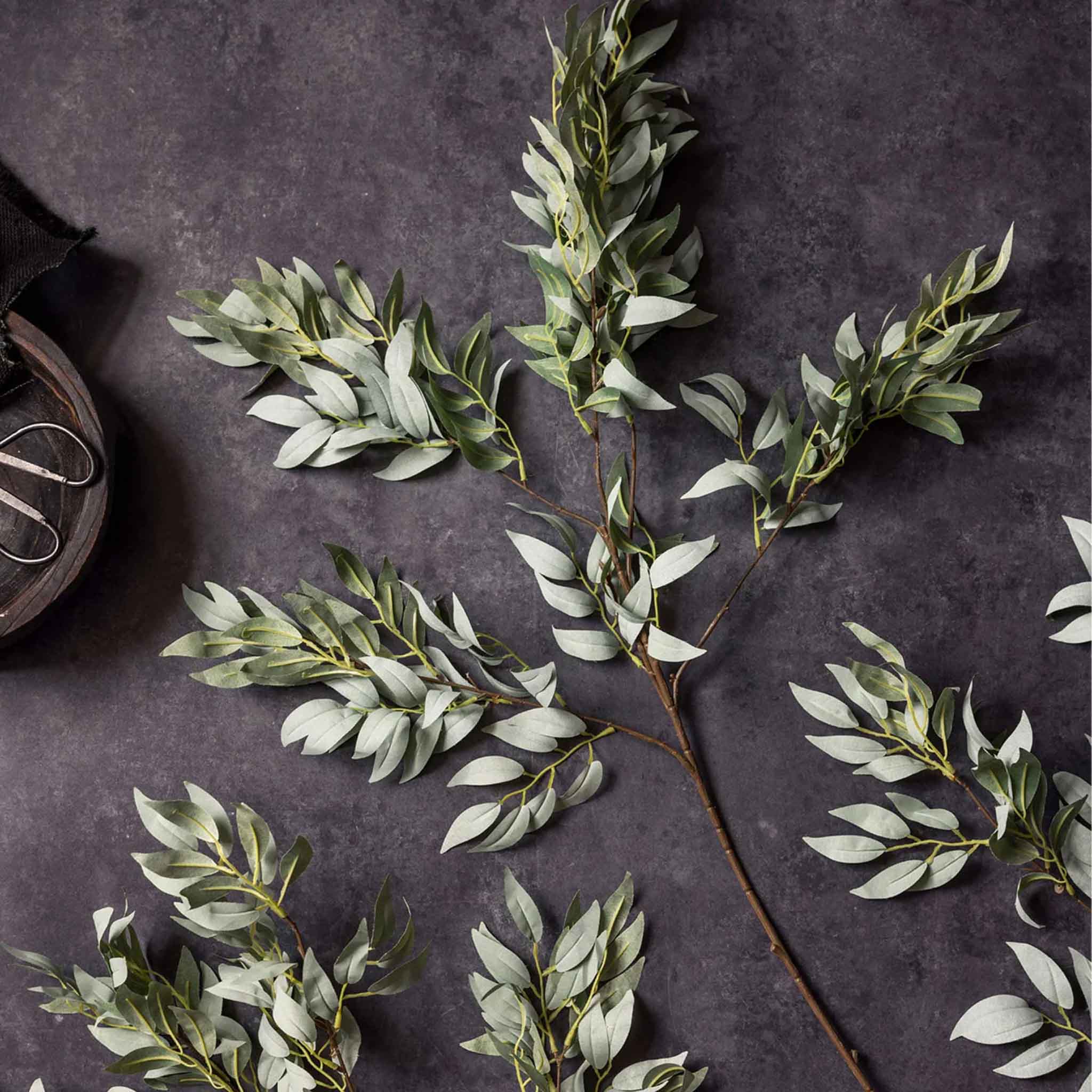 33" Soft Willow Stem