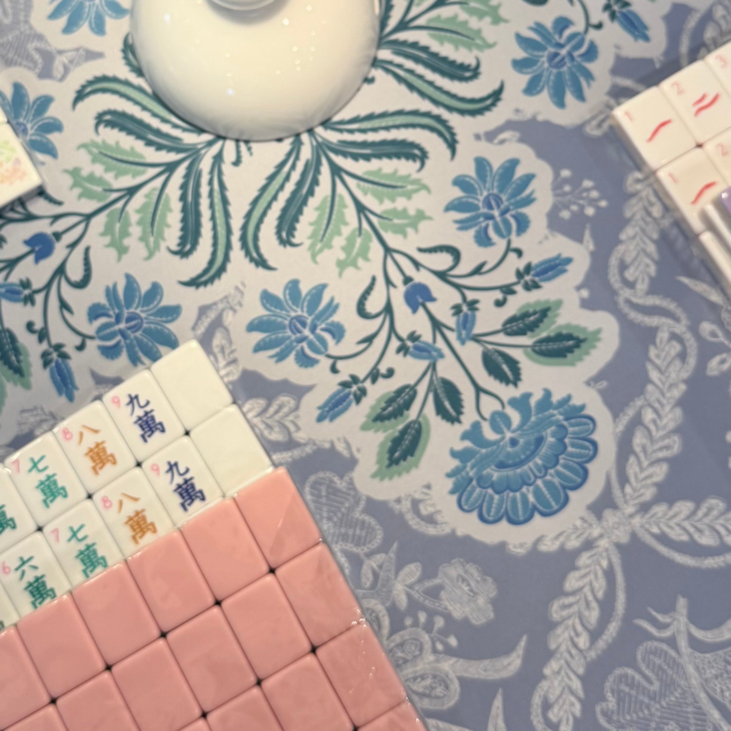 Chantilly Mat with Tube