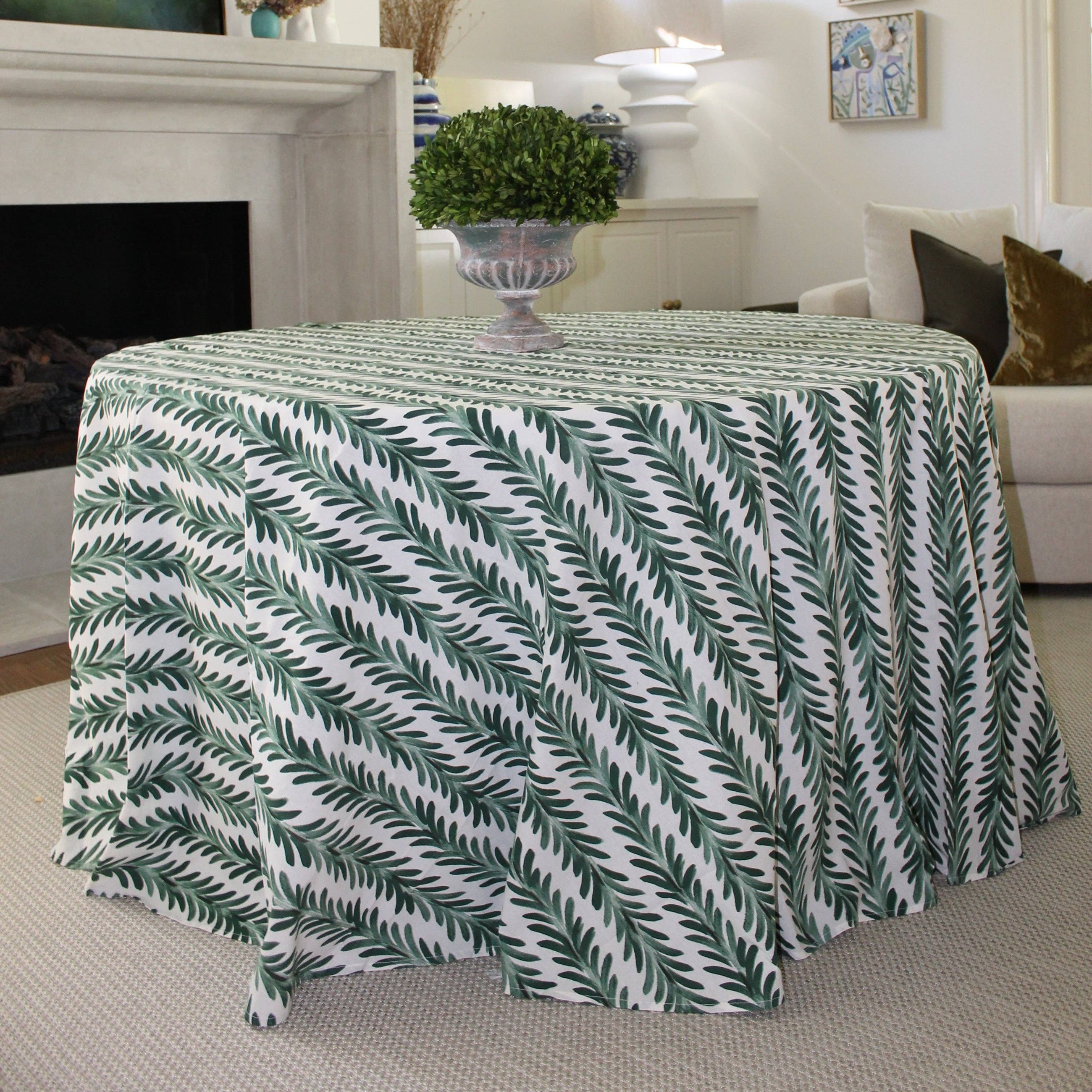 Pine Green Fern Tablecloth, 120" Round
