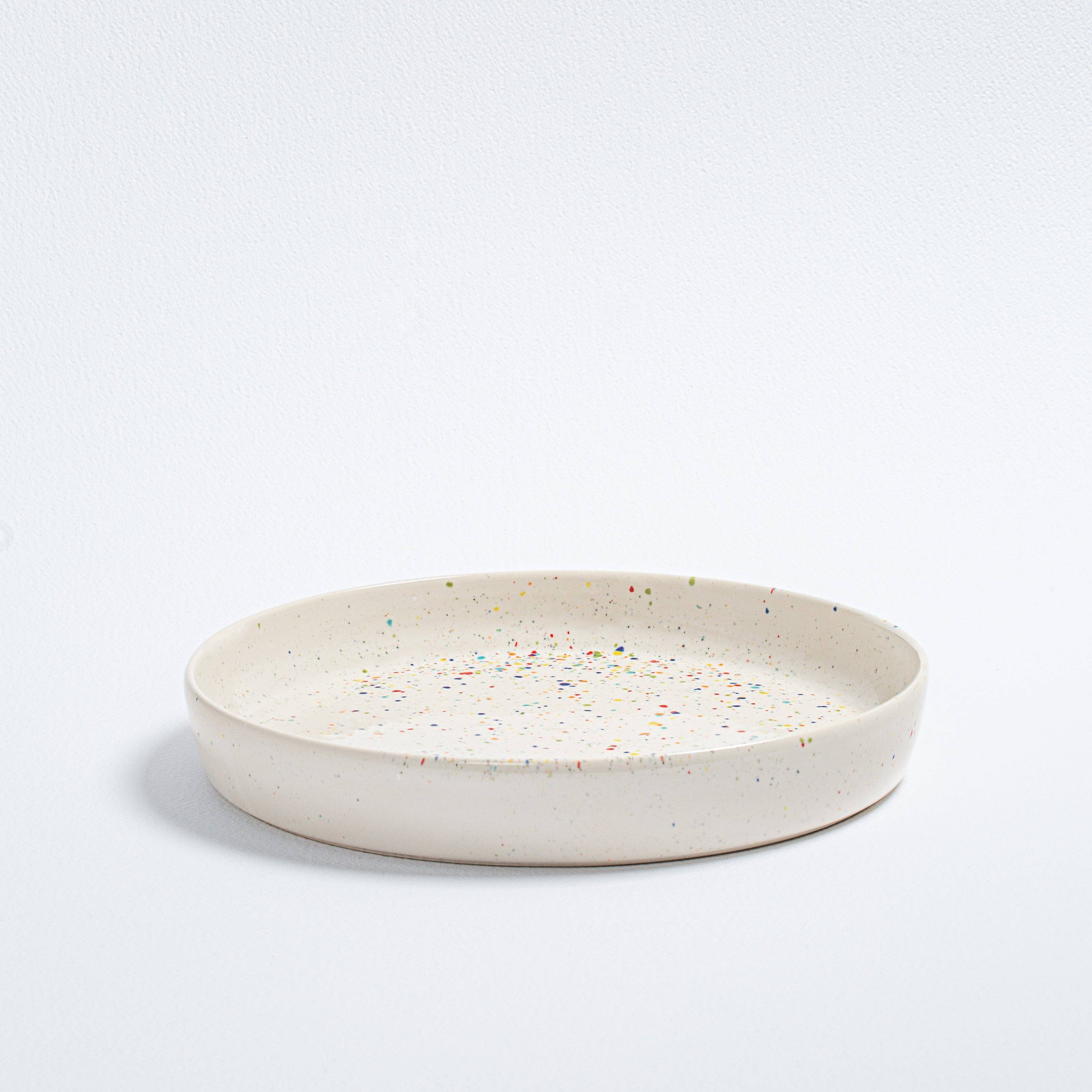 White Party Round Tray, 11"