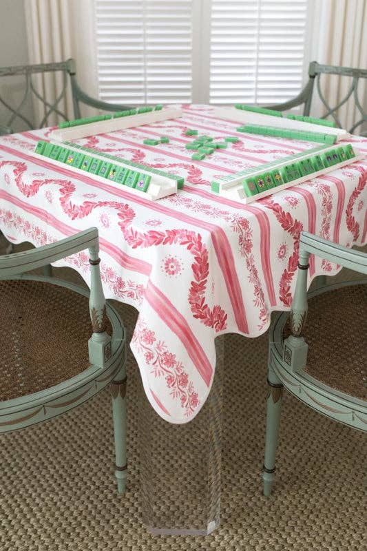 Boxwood Rose 53x53" Square Scalloped Edge
