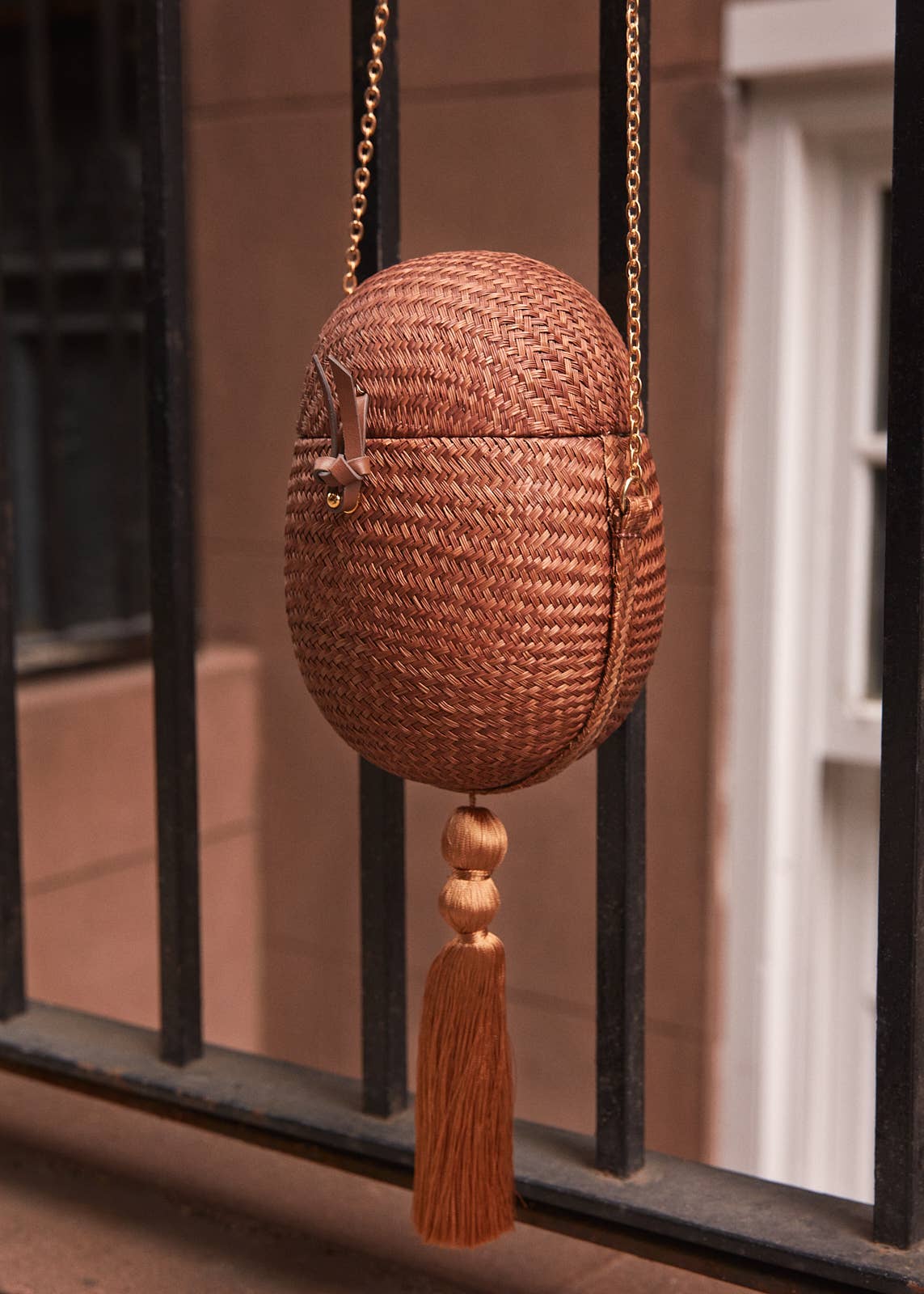 Woven Egg Clutch Bag