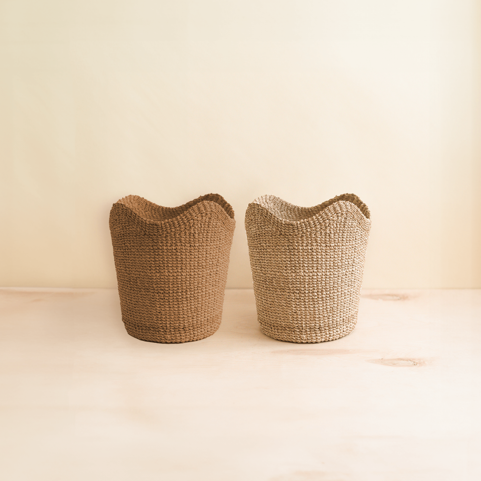 Abaca Scallop Basket