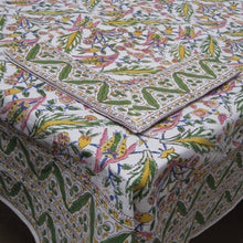 Victoria 60X90" Tablecloth