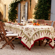Gooseberry 71x106" Tablecloth