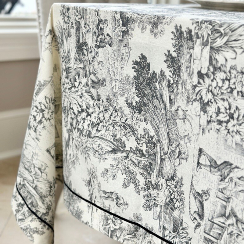 Italian Black Toile 53x53" Square
