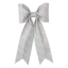 The Cottage Charm Bow