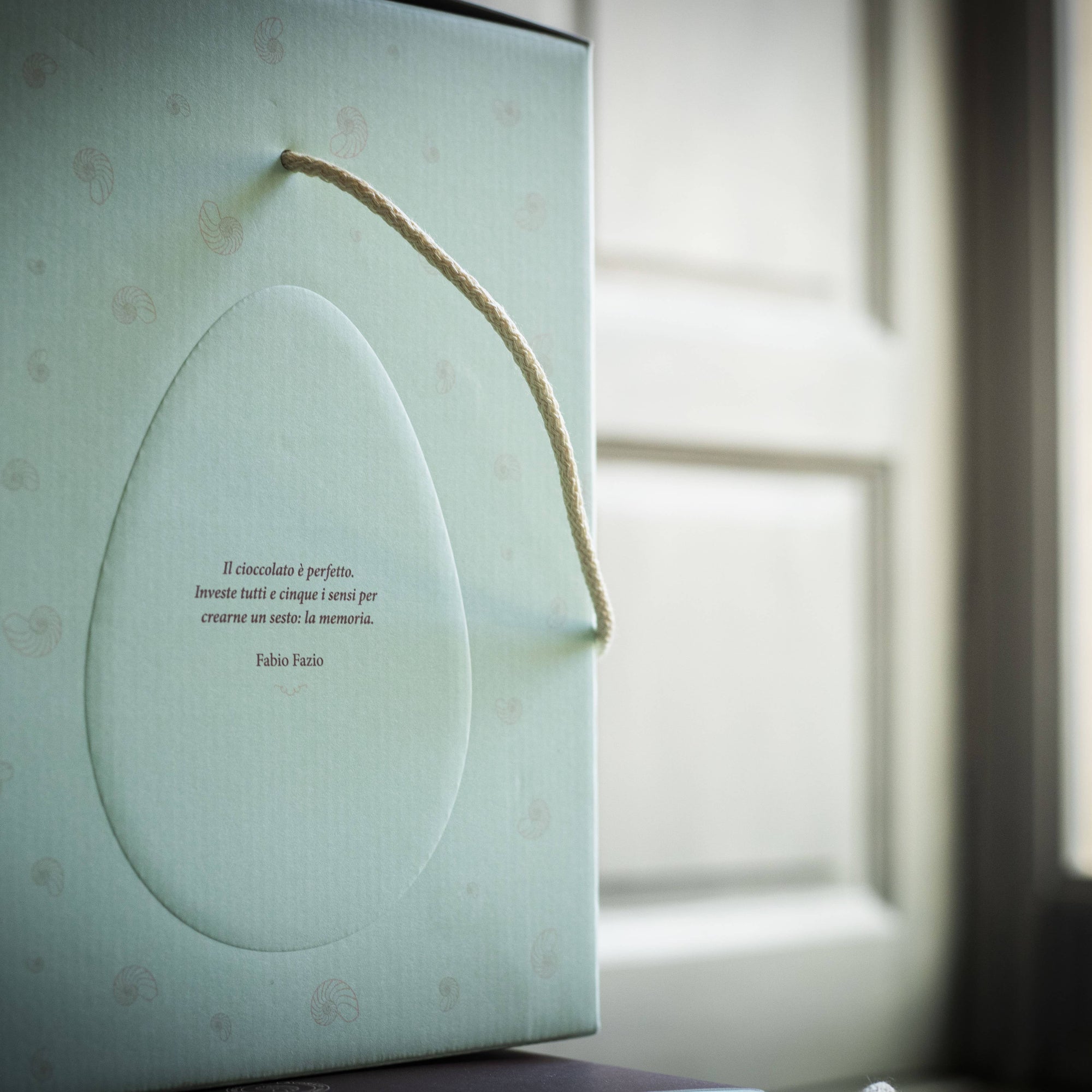 Easter egg with cocoa nibs, 88% dark chocolate