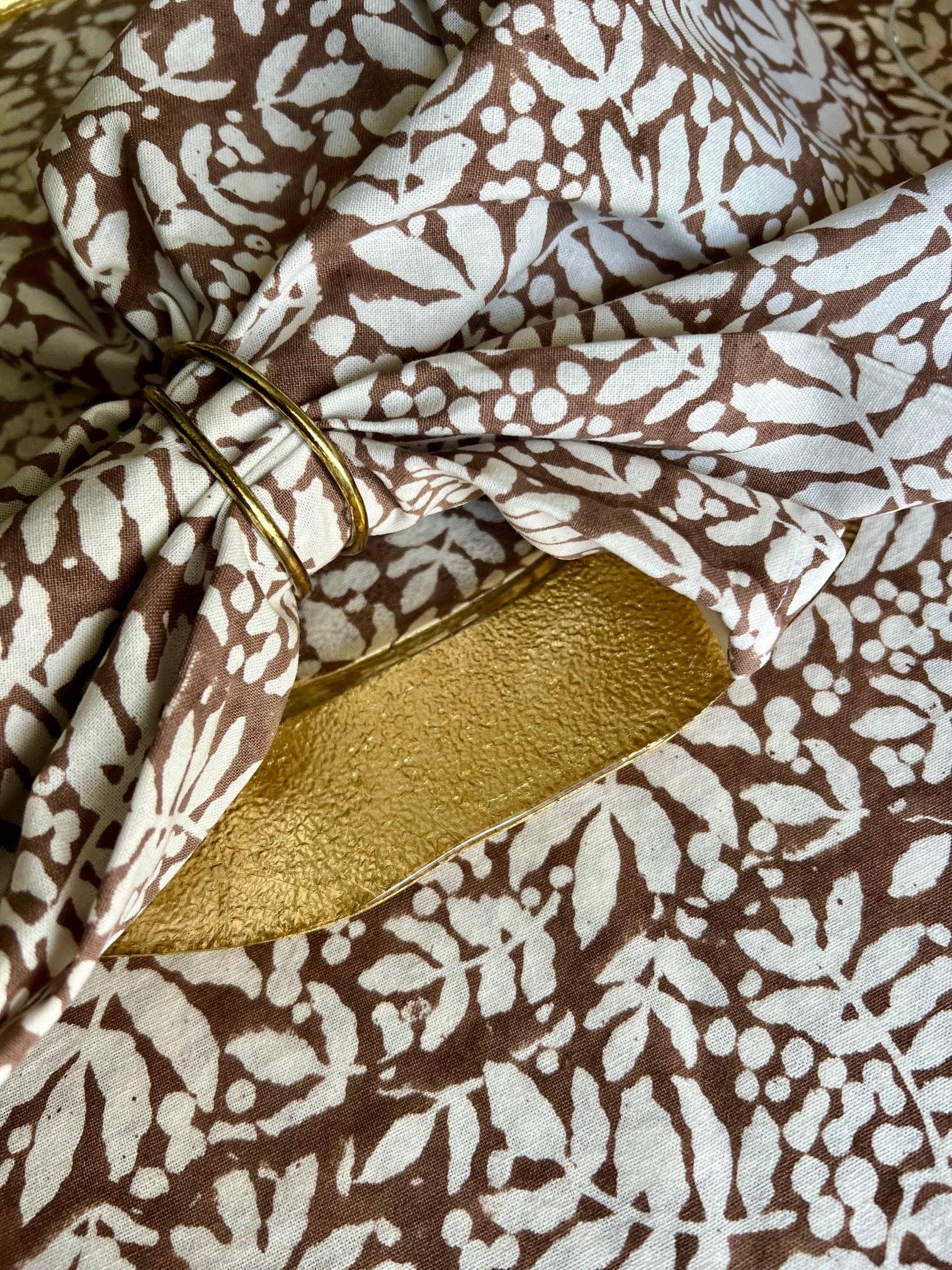 Set of 4 Gathered Garden Napkins, Saddle Brown