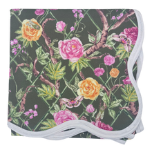 Moss Roses 53x53" Square Scalloped Edge