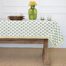 Carnation 90" Round Tablecloth, Hunter Green