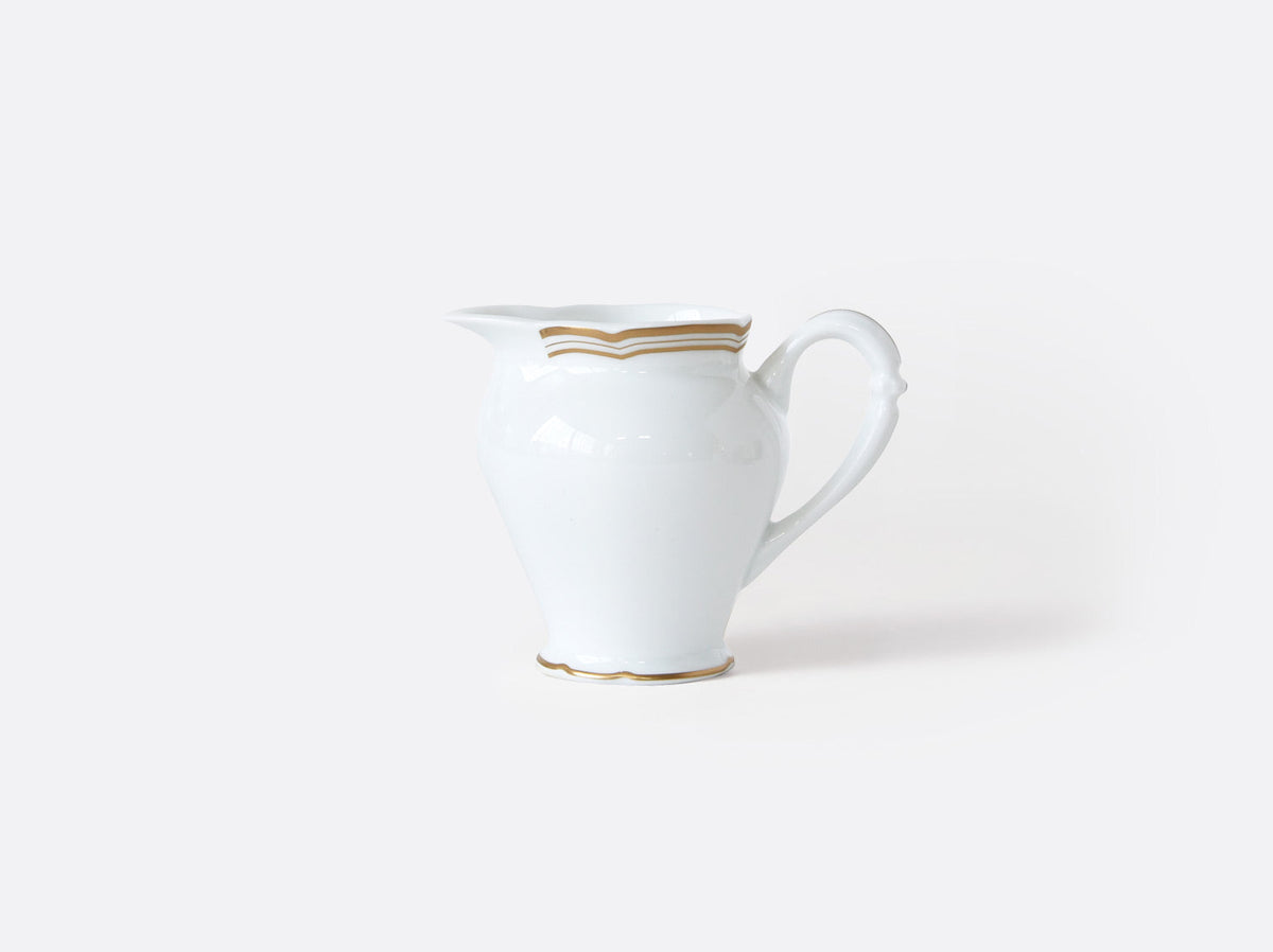 Pompadour Creamer