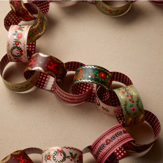 Holly Jolly Paper Chain Kit