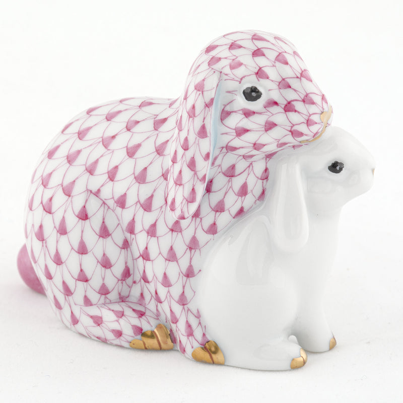 Herend Cuddling Bunnies, Rasberry