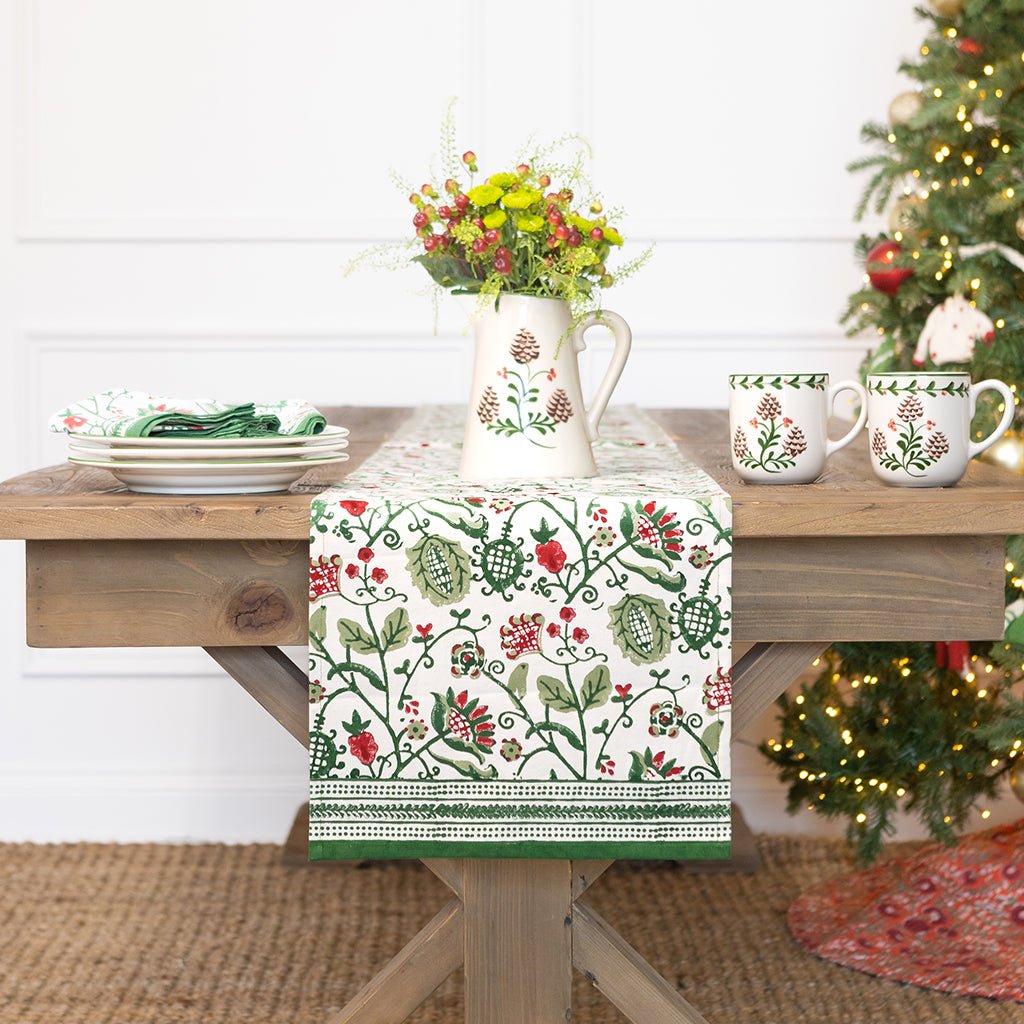 Con Con Red & Green Table Runner
