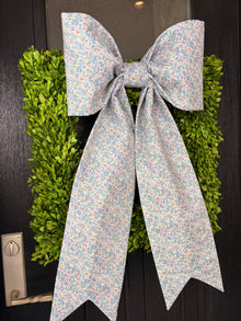 The Cottage Charm Bow