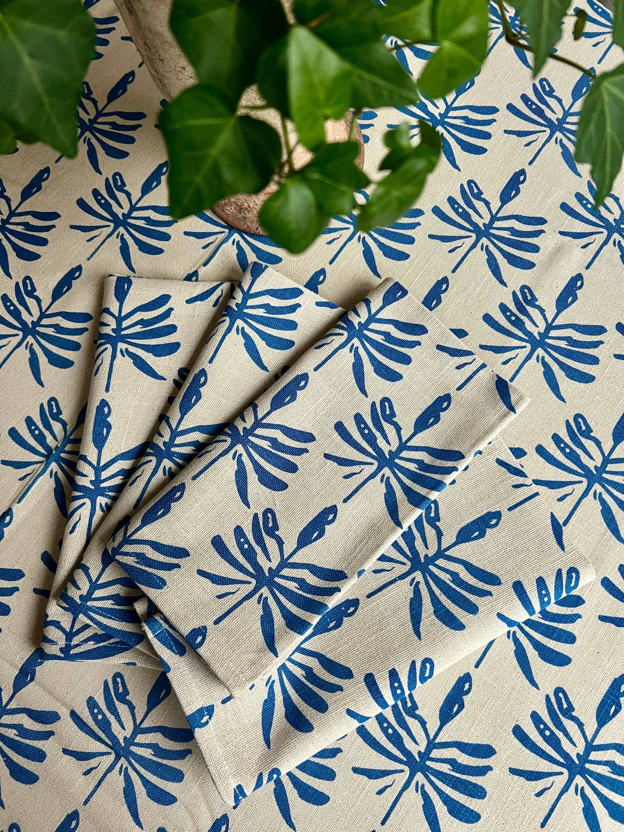 Blue Dragonfly Lures, 60x60"