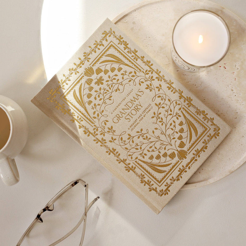 Grandma's Story: A Memory & Keepsake Journal