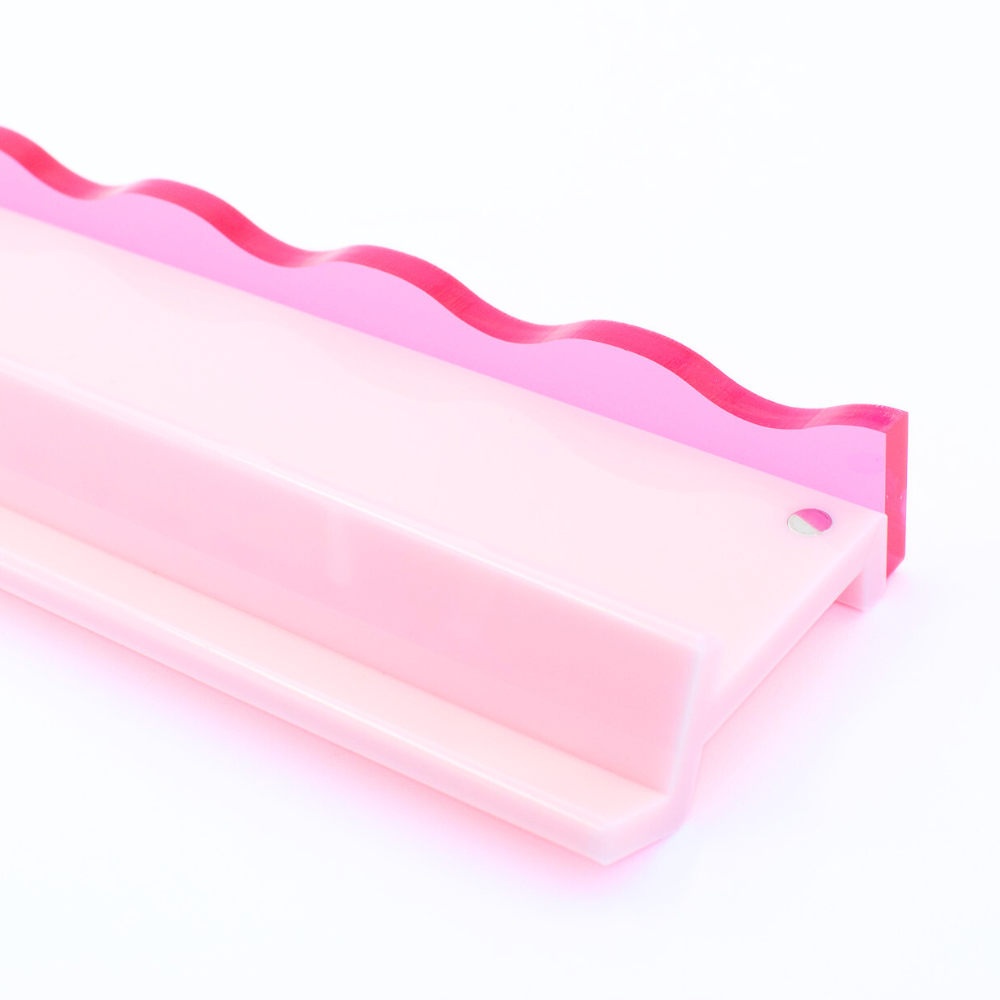Acrylic Wavy Pusher, Clear Pink