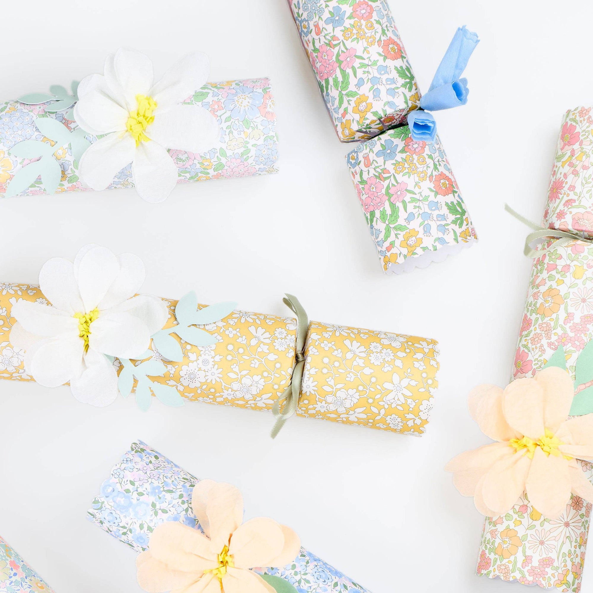 Meri Meri x Liberty Paper Flower Crackers