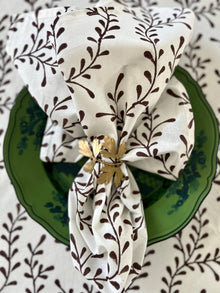 Set of 4 Winding Vines Napkins, Chocolate Brown