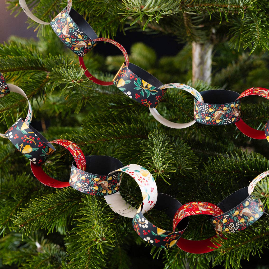 Partridge & Pear Paper Chains