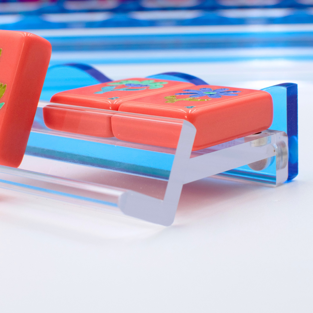 Wavy Acrylic Mahjong Racks & Magnetic Pushers, Blue & Clear