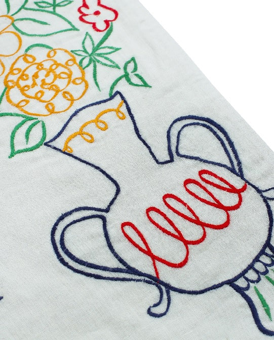 Embroidered Fete Linen 85" Runner
